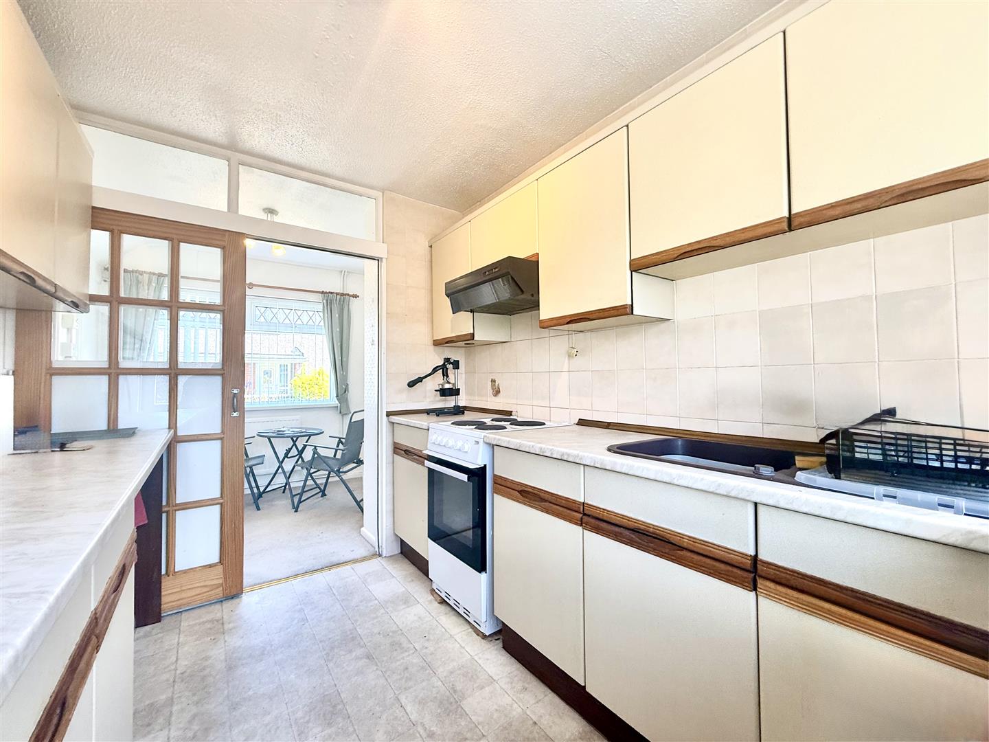 Lon Olchfa, Sketty, Swansea, SA2 8NJ